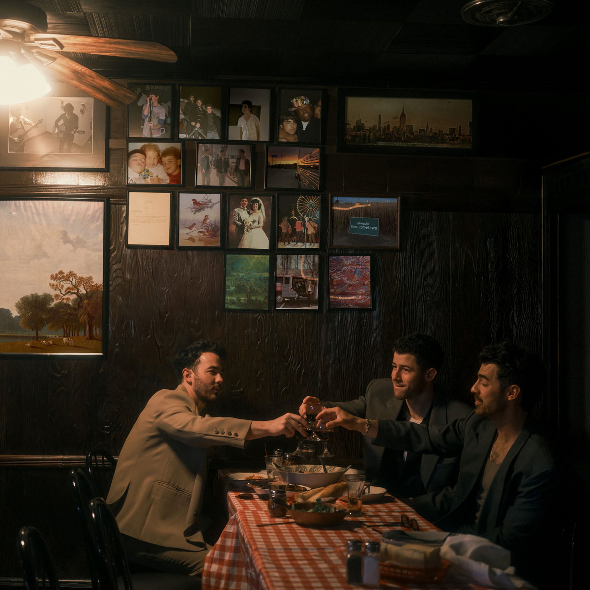 Jonas Brothers - Greetings From Your Hometown